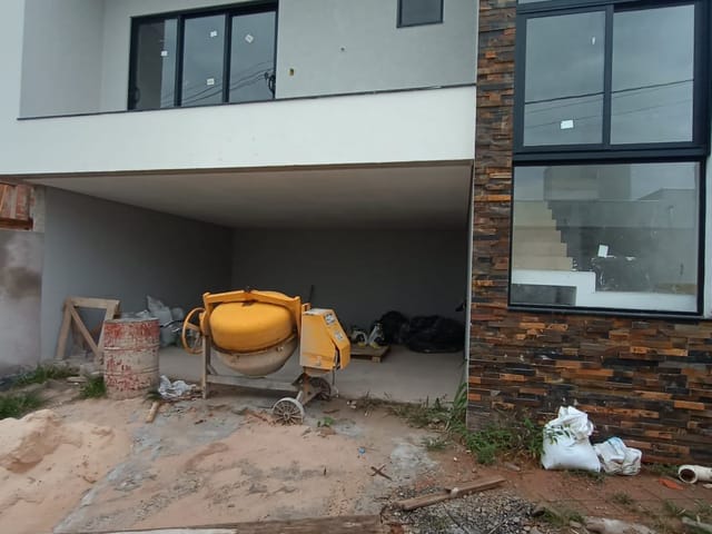 Casa com 250m² 3 quartos e 3 banheiros, à venda, no bairro Residencial Capivari em Louveira