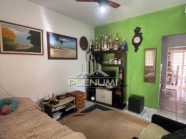 Casa 2 quartos e 2 banheiros, à venda, no bairro Cidade Jardim em Rio Claro
