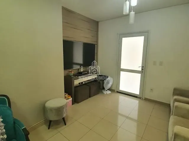 Casa com 317m² 2 quartos e 3 banheiros, à venda, no bairro Ribeirão do Lipa em Cuiabá