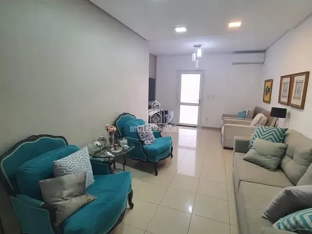 Casa com 317m² 2 quartos e 3 banheiros, à venda, no bairro Ribeirão do Lipa em Cuiabá