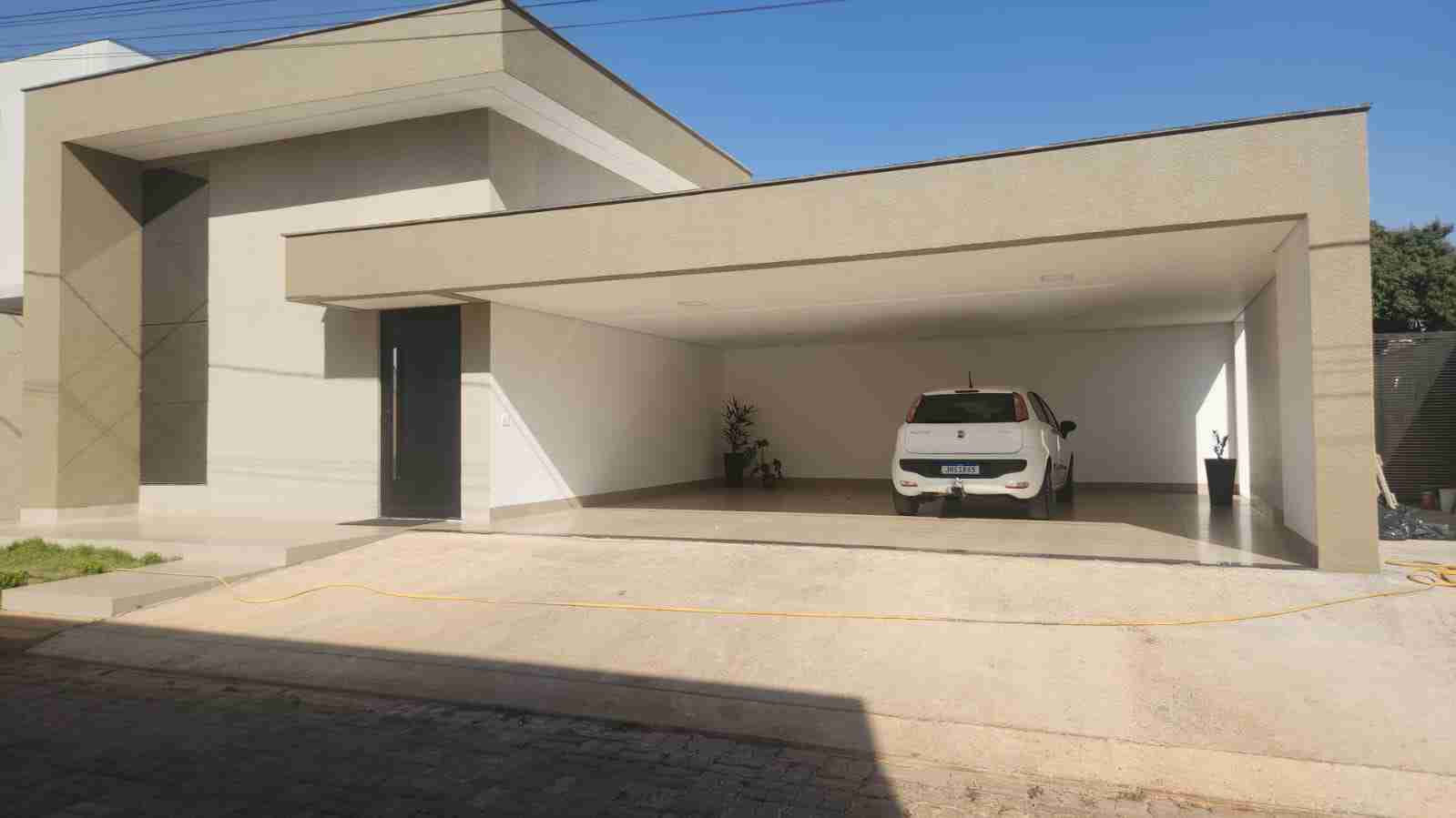 Casa à venda com 3 quartos, 270m² - Foto 2