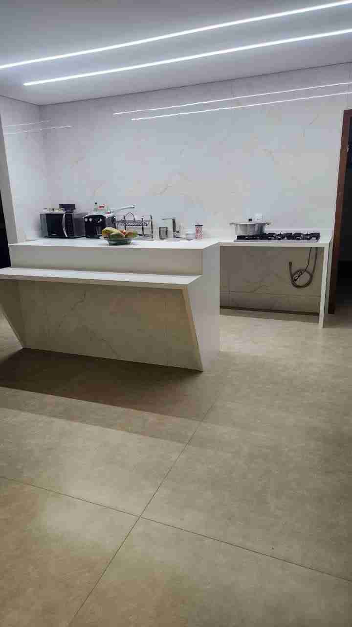 Casa à venda com 3 quartos, 270m² - Foto 7