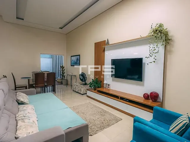 Casa 3 quartos e 3 banheiros, à venda, no bairro Jardim Bela Vista em Guaratinguetá