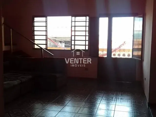 Casa com 250m² 3 quartos e 2 banheiros, à venda, no bairro Parque Aeroporto em Taubaté