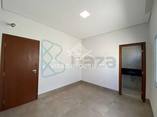 Casa com 360m², à venda, no bairro Aquarela das Artes em Sinop