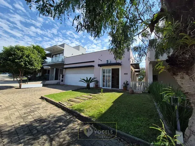 Casa com 360m² 2 quartos e 3 banheiros, para alugar, no bairro Flor da Aldeia em Holambra
