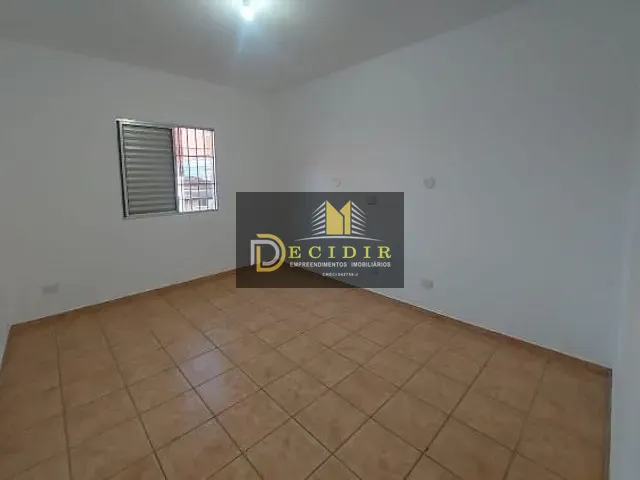 Sobrado 4 quartos e 3 banheiros, para alugar, no bairro Vila Bertioga em São Paulo