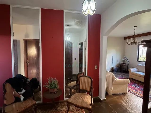Casa com 1440m² 4 quartos e 6 banheiros, para alugar, no bairro Vila Gomes em Campo Grande