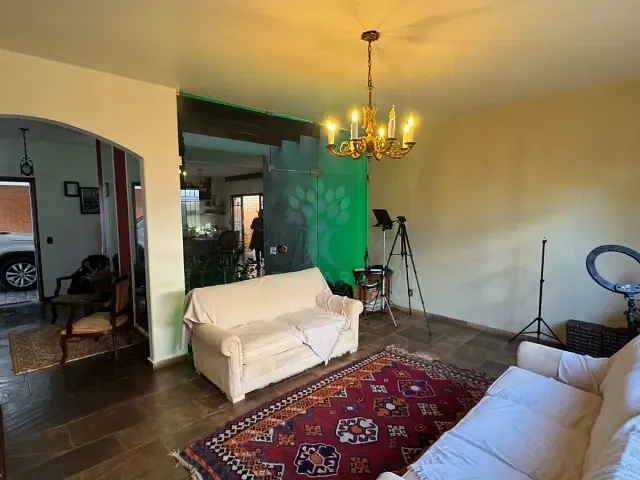 Casa com 1440m² 4 quartos e 6 banheiros, para alugar, no bairro Vila Gomes em Campo Grande