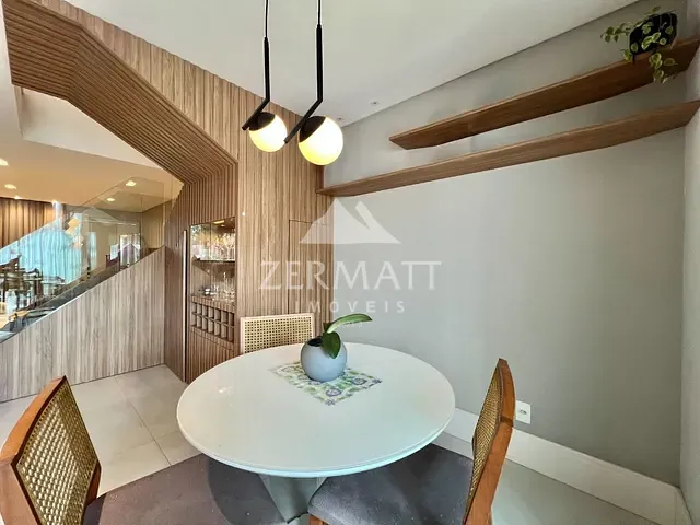 Casa com 250m² 3 quartos e 3 banheiros, à venda, no bairro Ponta Aguda em Blumenau