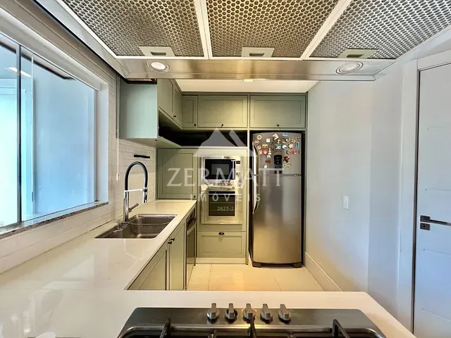 Casa com 250m² 3 quartos e 3 banheiros, à venda, no bairro Ponta Aguda em Blumenau