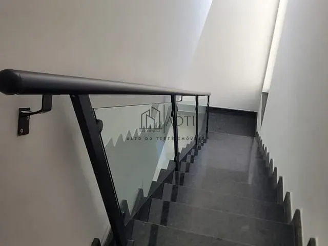 Casa 3 quartos e 1 banheiro, à venda, no bairro Jardim Cambuci em Mogi das Cruzes
