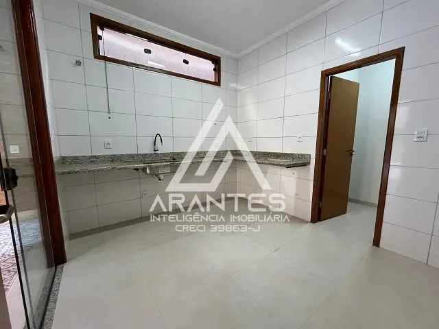 Casa 3 quartos e 3 banheiros, à venda, no bairro Parque Residencial Minerva em Barretos