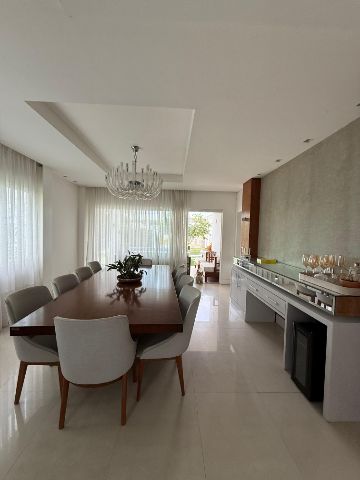 Casa com 480m² 4 quartos e 2 banheiros, à venda, no bairro Parque Califórnia em Avenida Alberto Lamego