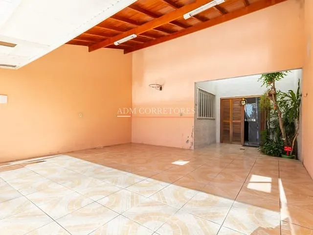 Casa com 300m² 4 quartos e 2 banheiros, à venda, no bairro Bom Princípio em Gravataí