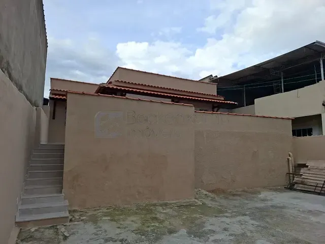 Casa 3 quartos e 1 banheiro, para alugar, no bairro Água Limpa em Volta Redonda