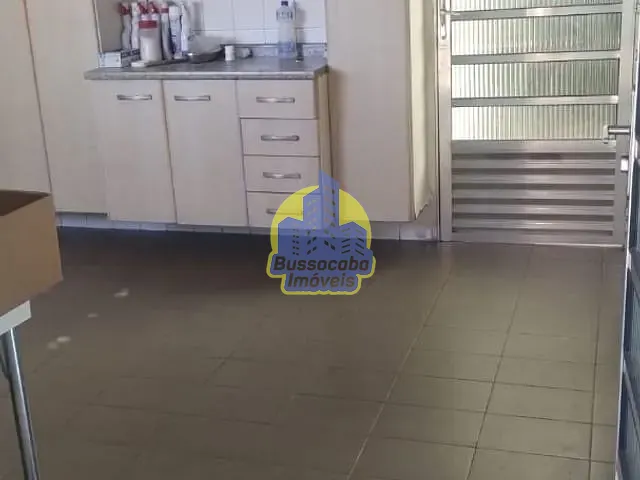 Casa com 150m² 2 quartos e 2 banheiros, para alugar, no bairro Umuarama em Osasco