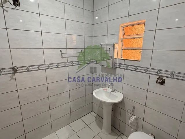 Casa 2 quartos e 1 banheiro, para alugar, no bairro Dom Bosco em Corumbá
