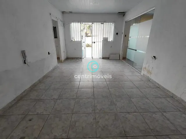 Casa com 180m², para alugar, no bairro Vila Isabel em Rio de Janeiro