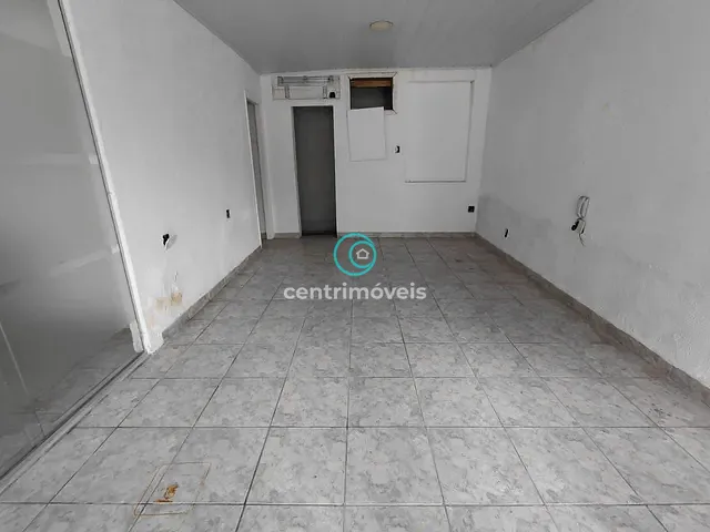 Casa com 180m², para alugar, no bairro Vila Isabel em Rio de Janeiro