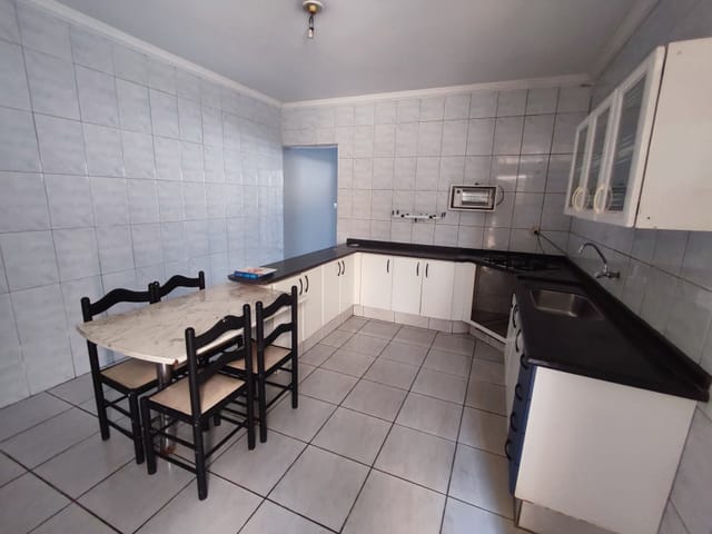 Foto do Casa - Venda ou locação! Casa com 2 quartos, 2 vagas e pronta para morar – Oportunidade em Piracicaba! | PiraHost Soluções de Negócios Ltda