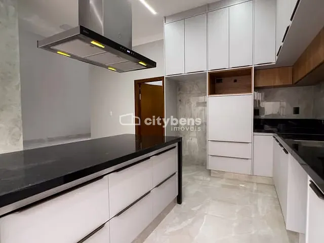 Casa 3 quartos e 2 banheiros, à venda, no bairro Ipanema em Araçatuba