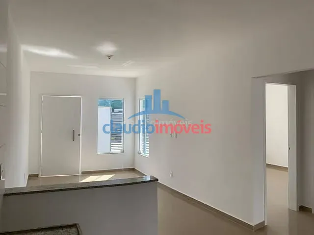 Casa com 60m² 2 quartos e 1 banheiro, à venda, no bairro Varjão - Bela Vista em Pinheiral