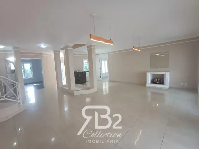 Casa 3 quartos e 5 banheiros, à venda ou para alugar, no bairro Condomínio Villagio Capriccio em Louveira