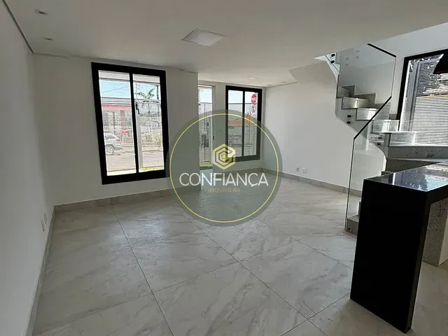 Casa com 112m² 3 quartos e 3 banheiros, à venda, no bairro Planalto em Belo Horizonte