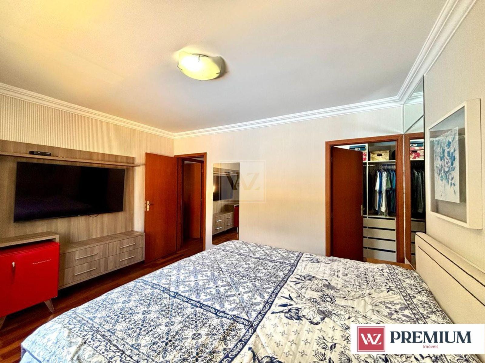 Casa à venda com 3 quartos, 10m² - Foto 40