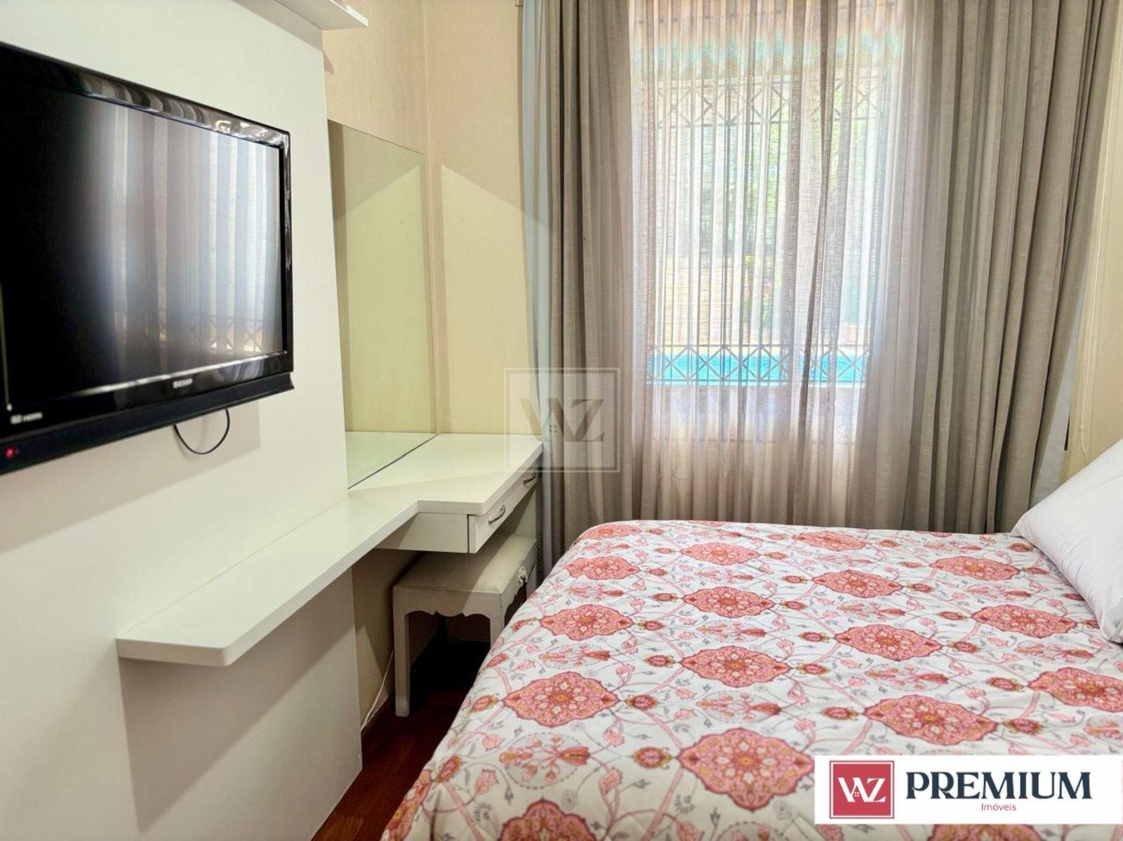 Casa à venda com 3 quartos, 10m² - Foto 37