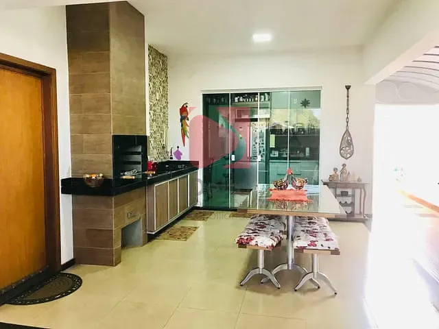 Casa 3 quartos e 2 banheiros, à venda, no bairro Jardim São Fernando em Pirassununga