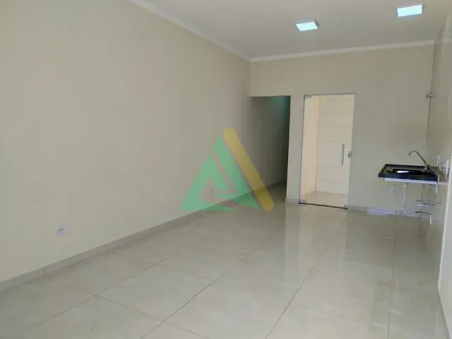 Casa com 172m² 2 quartos e 1 banheiro, à venda, no bairro Planalto Bela Vista em Mogi Mirim