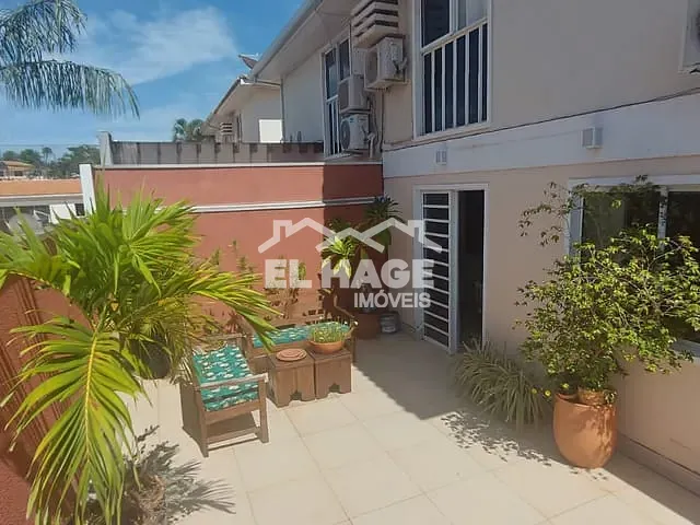 Casa 3 quartos e 2 banheiros, à venda, no bairro Despraiado em Cuiabá