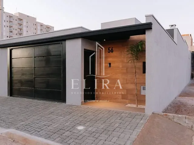 Casa 3 quartos e 3 banheiros, à venda, no bairro Jardim dos Lagos em Nova Odessa