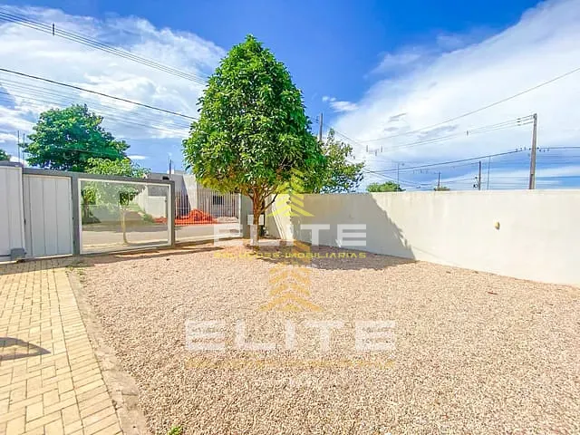 Casa 2 quartos e 3 banheiros, à venda, no bairro Santa Clara em Sorriso