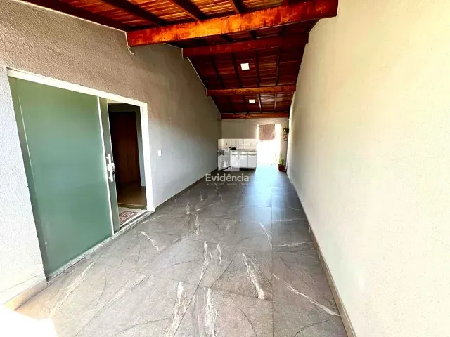Casa com 265m² 3 quartos e 3 banheiros, à venda, no bairro Ideal em Londrina