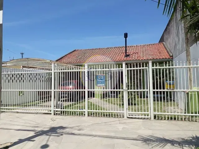Casa 2 quartos e 2 banheiros, à venda, no bairro Areal em Pelotas