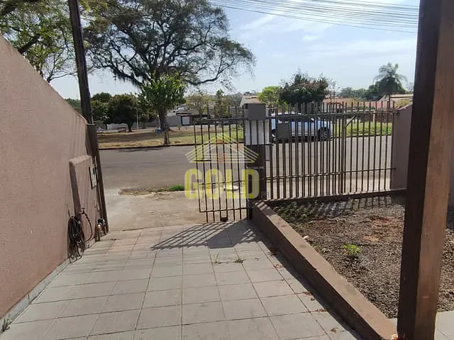 Casa com 144m² 3 quartos e 2 banheiros, à venda, no bairro Jardim Guararapes em Londrina