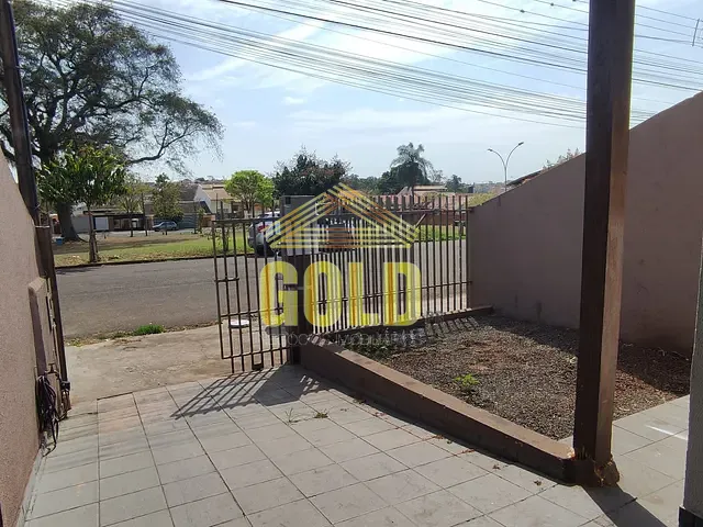 Casa com 144m² 3 quartos e 2 banheiros, à venda, no bairro Jardim Guararapes em Londrina