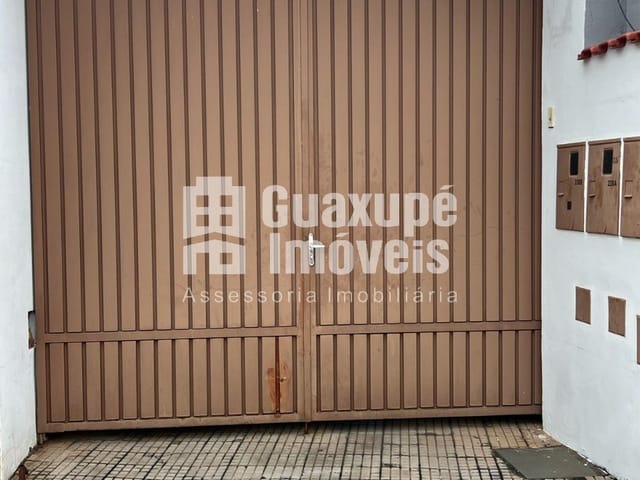 Foto do Casa - Casa residencial para Locação
Recreio dos Bandeirantes, Guaxupé
3 dormitórios sendo 1 suíte, 1 sala, 1 vaga | Guaxupé Imóveis Ltda