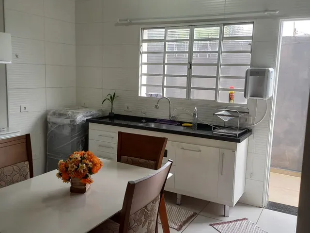 Casa com 150m² 4 quartos e 3 banheiros, à venda, no bairro Horto Jacyra em Americana