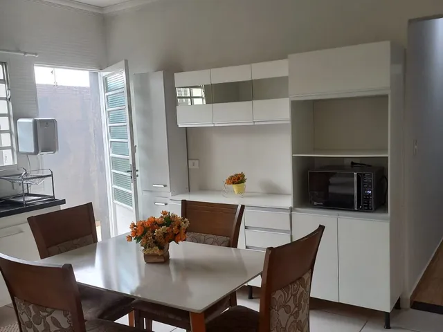 Casa com 150m² 4 quartos e 3 banheiros, à venda, no bairro Horto Jacyra em Americana