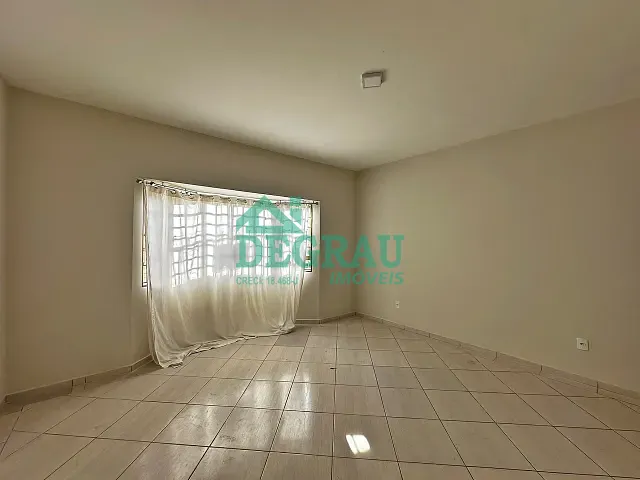 Casa 3 quartos e 1 banheiro, à venda, no bairro Parque Residencial Itapeva em Itapeva