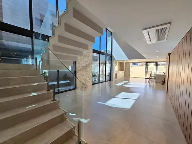 Casa com 360m² 3 quartos e 5 banheiros, à venda, no bairro Residencial Alto do Castelo em Ribeirão Preto