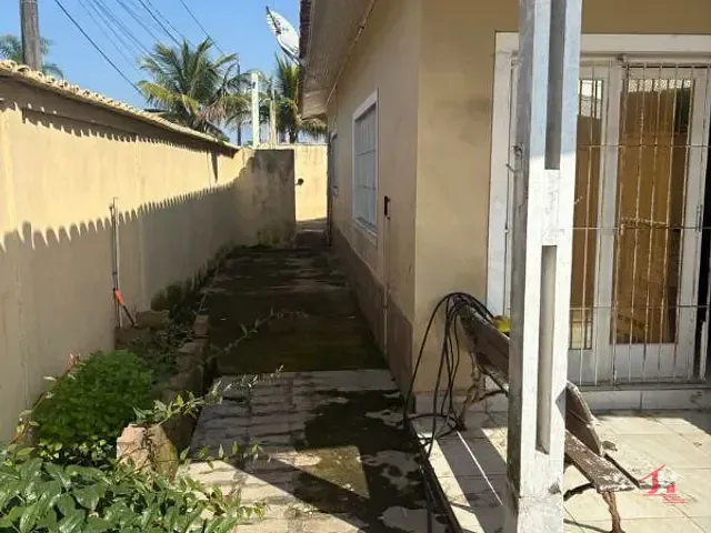 Casa 4 quartos e 2 banheiros, à venda, no bairro Cibratel I em Itanhaém