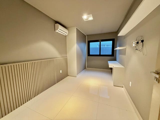 Casa com 474m² 3 quartos e 3 banheiros, à venda, no bairro ALPHAVILLE em Barra dos Coqueiros