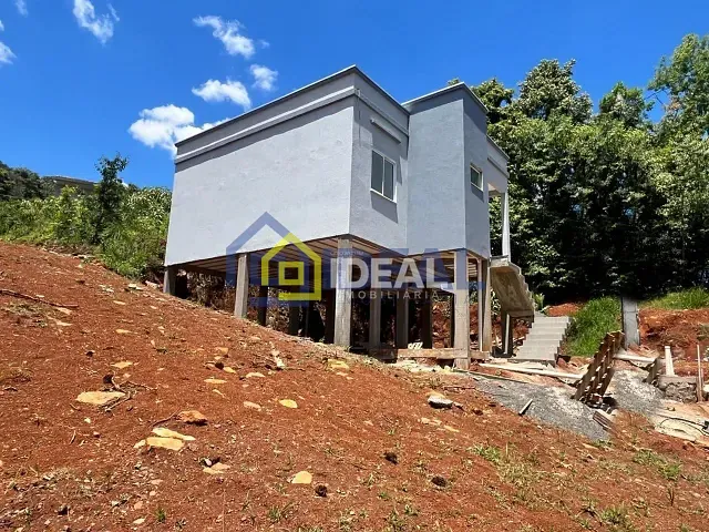 Casa com 70m² 3 quartos e 1 banheiro, à venda, no bairro Vila Jacob Biezus em Concórdia