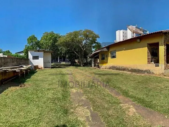 Casa com 1000m² 3 quartos e 2 banheiros, à venda, no bairro Dom Bosco em Jaguariúna