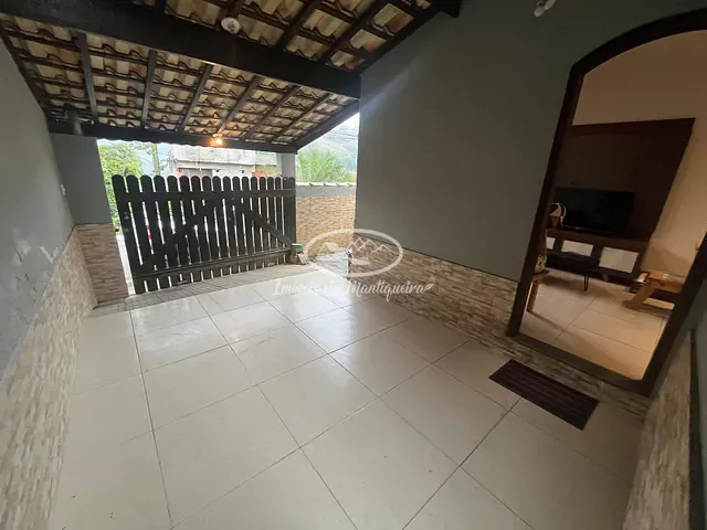 Casa 2 quartos e 2 banheiros, para alugar, no bairro Penedo em Itatiaia